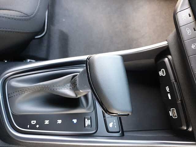 Hyundai i20 1.0T GDi Premium 5dr DCT