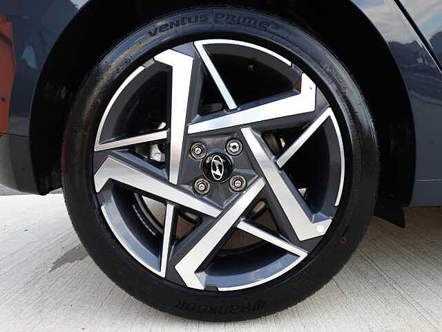 Hyundai i20 1.0T GDi Premium 5dr DCT