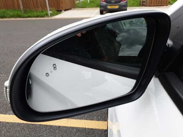 Hyundai KONA 1.6 GDi Hybrid Ultimate 5dr DCT