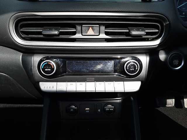 Hyundai KONA 1.6 GDi Hybrid Ultimate 5dr DCT