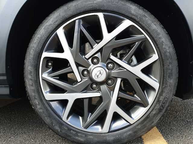 Hyundai KONA 1.6 GDi Hybrid Ultimate 5dr DCT