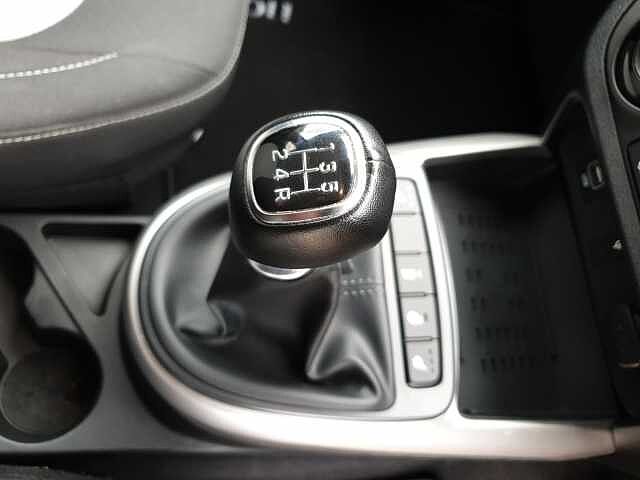 Hyundai i10 1.2 MPi Premium 5dr