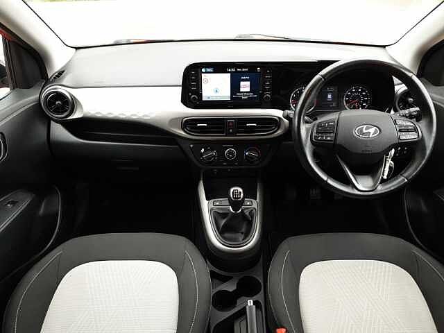 Hyundai i10 1.2 MPi Premium 5dr
