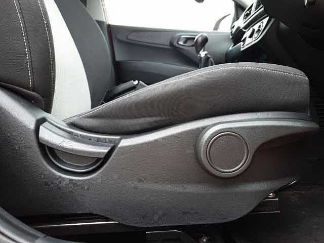 Hyundai i10 1.2 MPi Premium 5dr