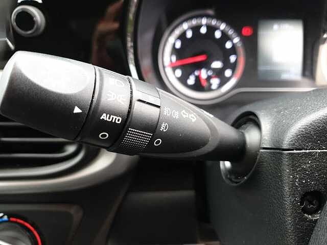 Hyundai i10 1.2 MPi Premium 5dr