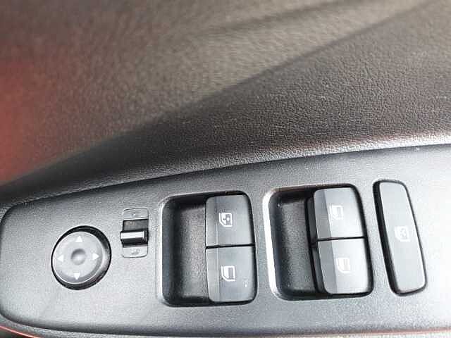 Hyundai i10 1.2 MPi Premium 5dr