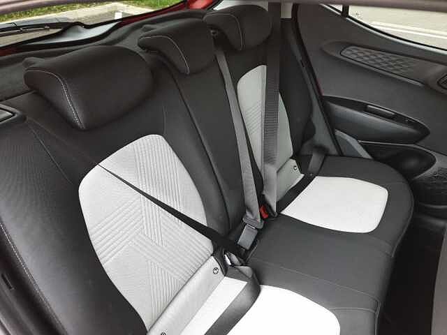 Hyundai i10 1.2 MPi Premium 5dr