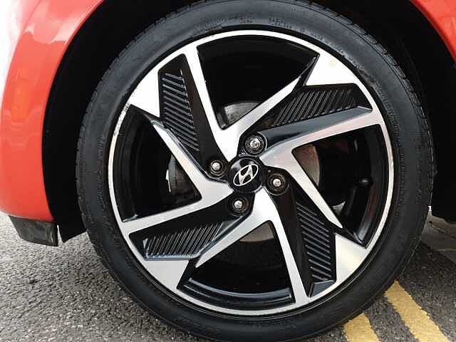 Hyundai i10 1.2 MPi Premium 5dr