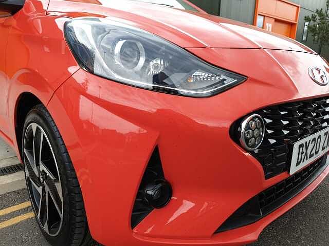 Hyundai i10 1.2 MPi Premium 5dr