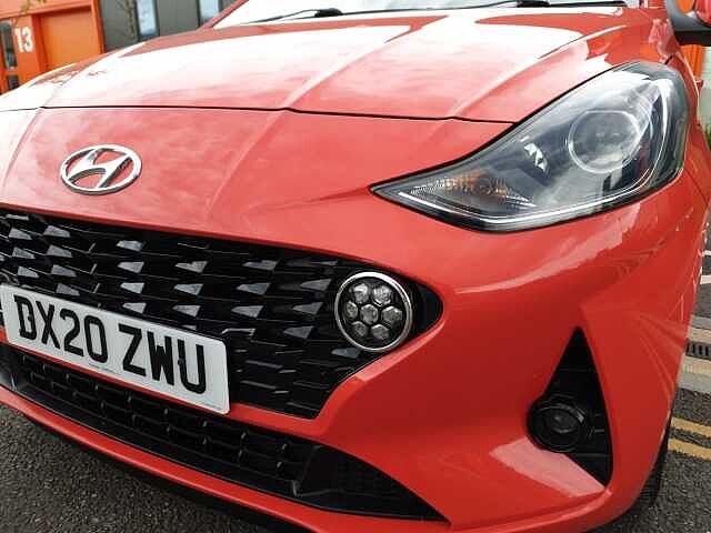 Hyundai i10 1.2 MPi Premium 5dr