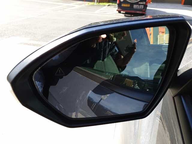 Hyundai TUCSON 1.6 TGDi 48V MHD Premium 5dr 2WD DCT