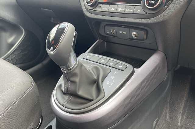 Hyundai i10 1.2 [79] Premium 5dr Auto [Nav]