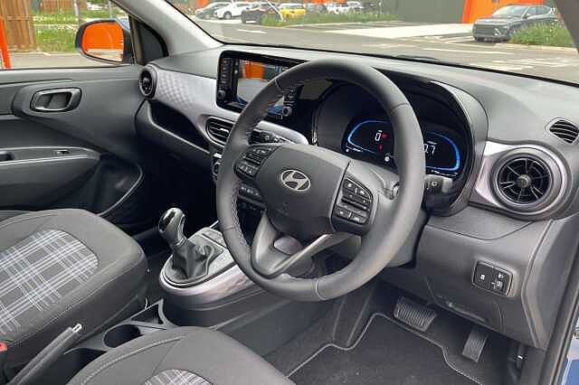 Hyundai i10 1.2 [79] Premium 5dr Auto [Nav]