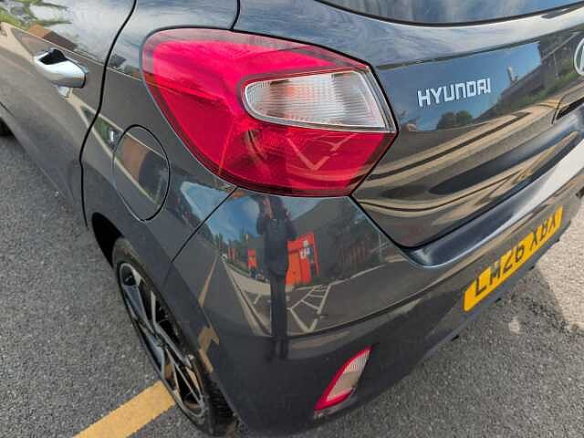 Hyundai i10 1.2 [79] Premium 5dr Auto [Nav]