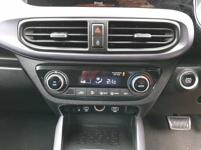 Hyundai i10 1.0 [63] Premium 5dr Auto [Nav]