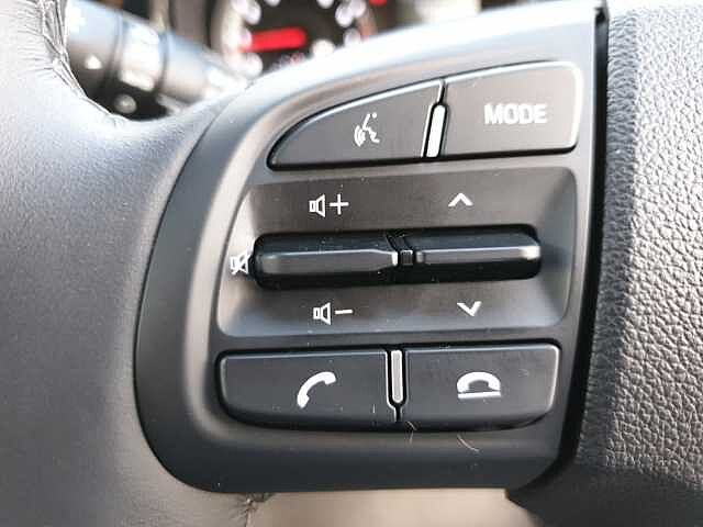 Hyundai i10 1.0 MPi Premium 5dr