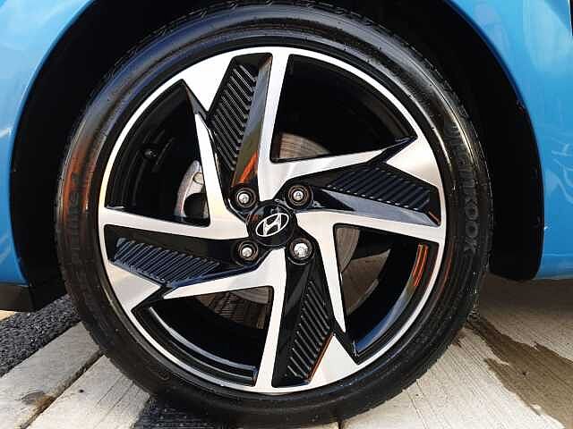 Hyundai i10 1.0 MPi Premium 5dr