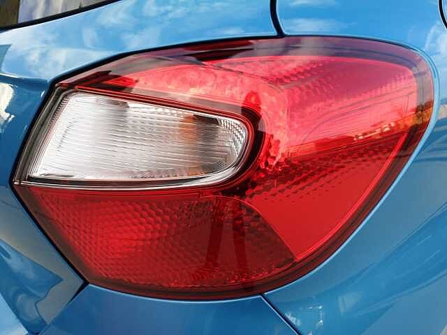 Hyundai i10 1.0 MPi Premium 5dr