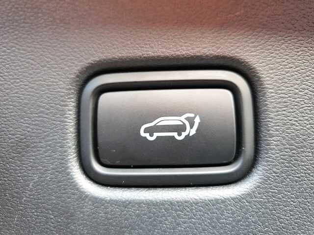 Hyundai TUCSON 1.6T Plug-in Hybrid Premium 5dr 4WD Auto