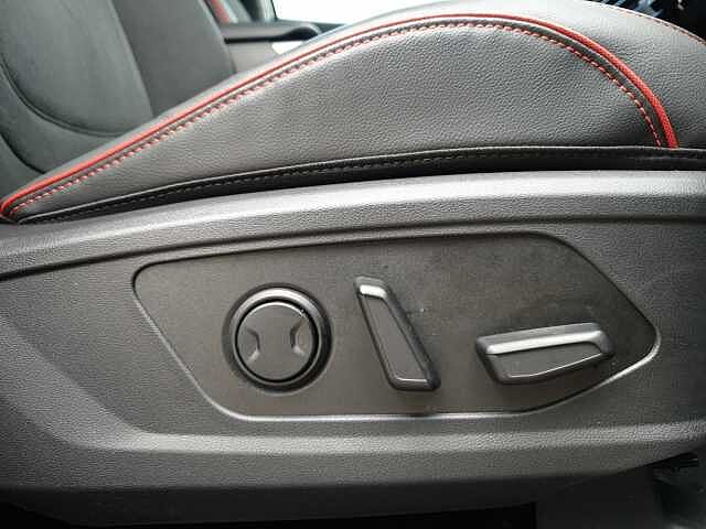 Hyundai TUCSON 1.6T Hybrid N Line S 5dr Auto Black