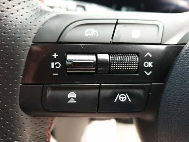 Hyundai TUCSON 1.6T Hybrid N Line S 5dr Auto Black