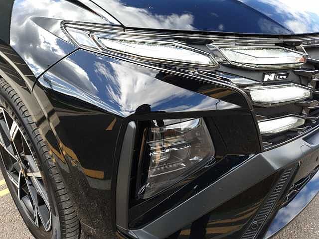 Hyundai TUCSON 1.6T Hybrid N Line S 5dr Auto Black