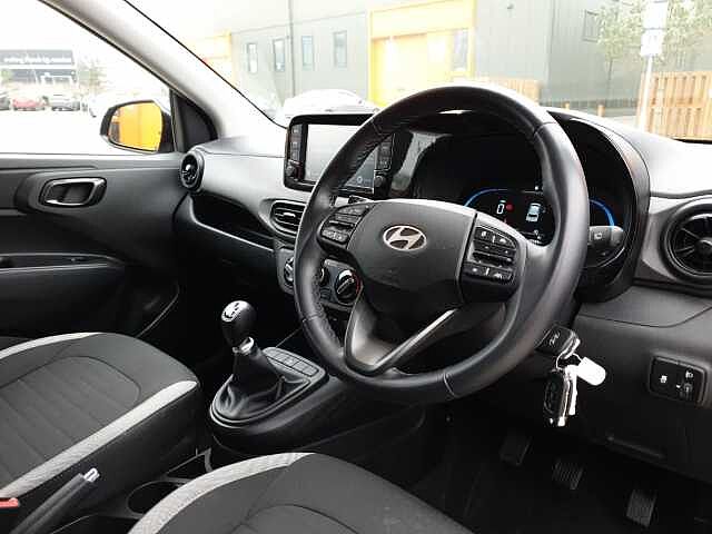 Hyundai i10 1.0 Advance 5dr