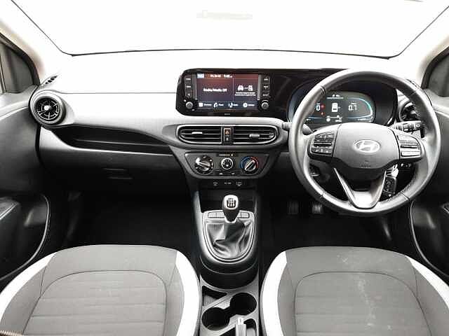 Hyundai i10 1.0 Advance 5dr