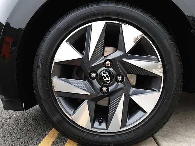 Hyundai i10 1.0 Advance 5dr