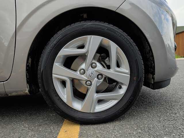 Hyundai i10 1.2 MPi SE Connect 5dr