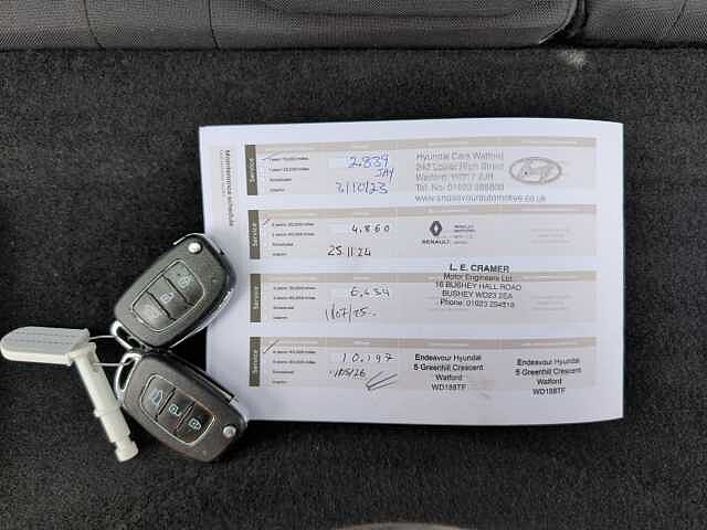 Hyundai i10 1.2 MPi SE Connect 5dr