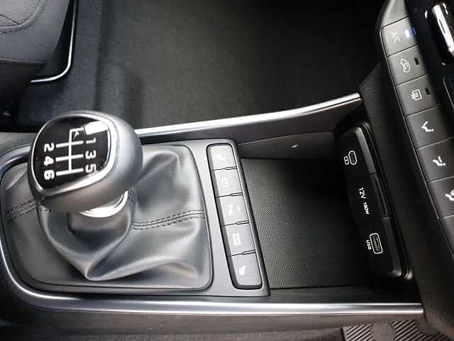 Hyundai i20 1.0T GDi Premium 5dr