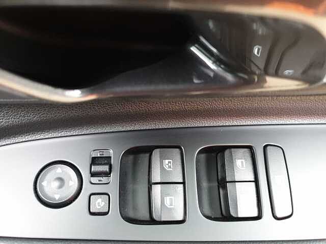 Hyundai i20 1.0T GDi Premium 5dr DCT