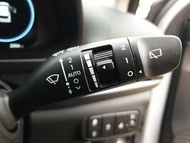 Hyundai i20 1.0T GDi Premium 5dr DCT