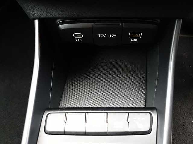 Hyundai i20 1.0T GDi Premium 5dr DCT
