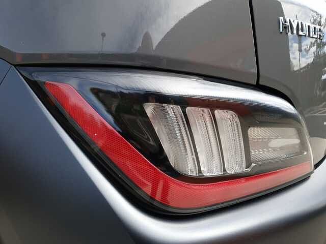 Hyundai KONA 1.6 GDi Hybrid Premium 5dr DCT