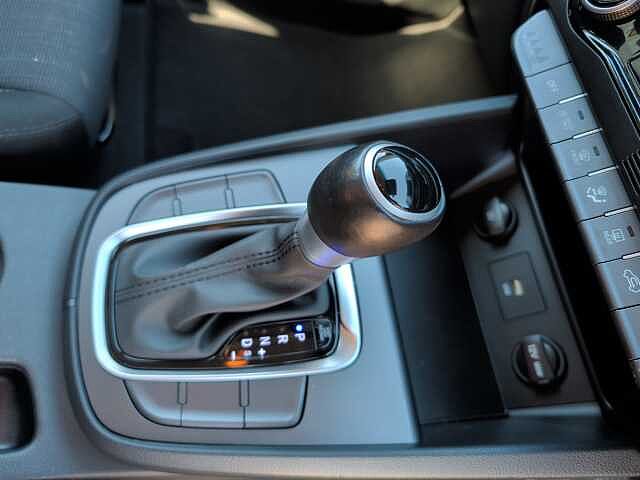 Hyundai KONA 1.6 GDi Hybrid SE Connect 5dr DCT