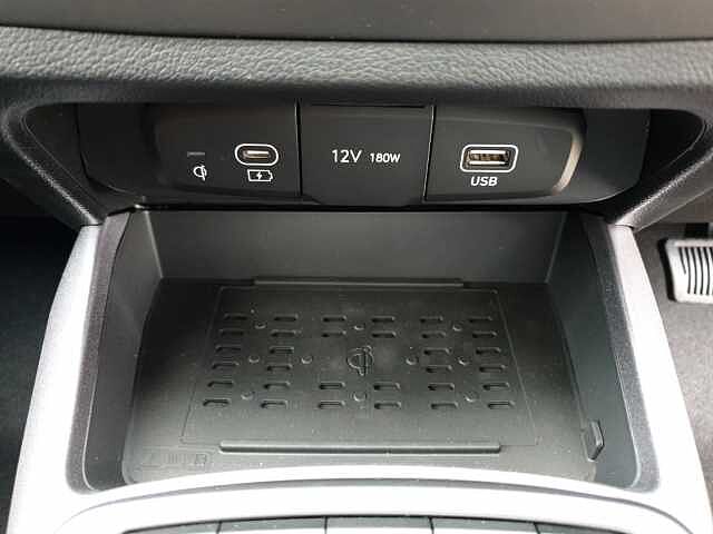 Hyundai i10 1.0 AMT. 2025MY Premium