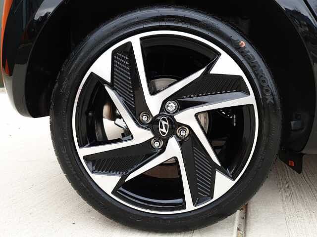 Hyundai i10 1.0 AMT. 2025MY Premium