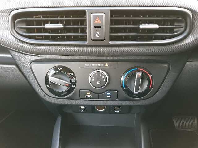 Hyundai i10 1.2 [79] Advance 5dr Auto [Nav]