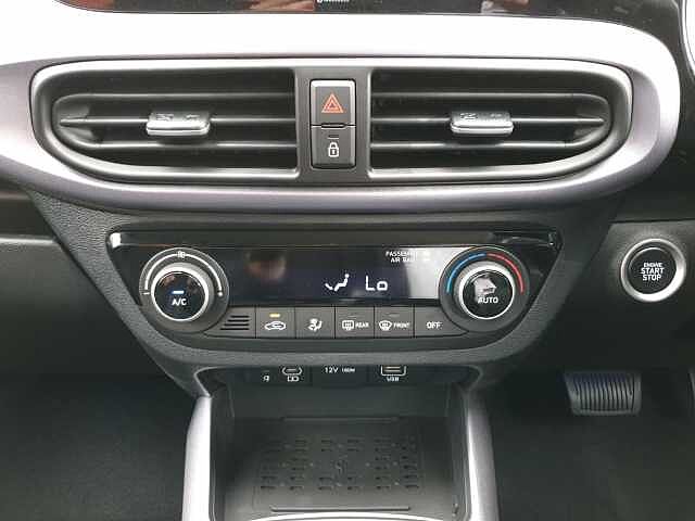 Hyundai i10 1.2 [79] Premium 5dr Auto [Nav]