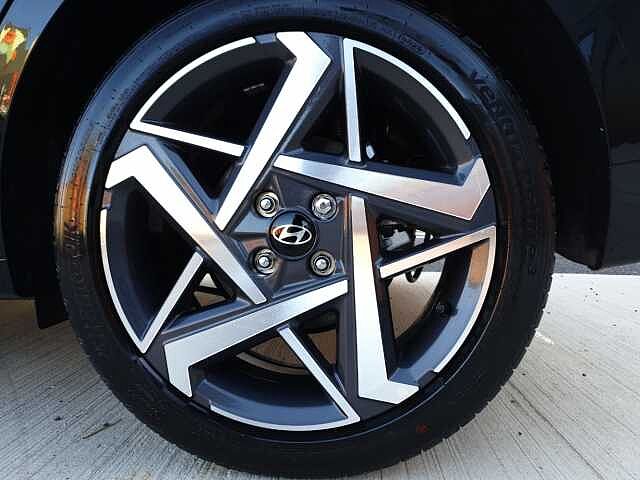 Hyundai i20 1.0T GDi Premium 5dr