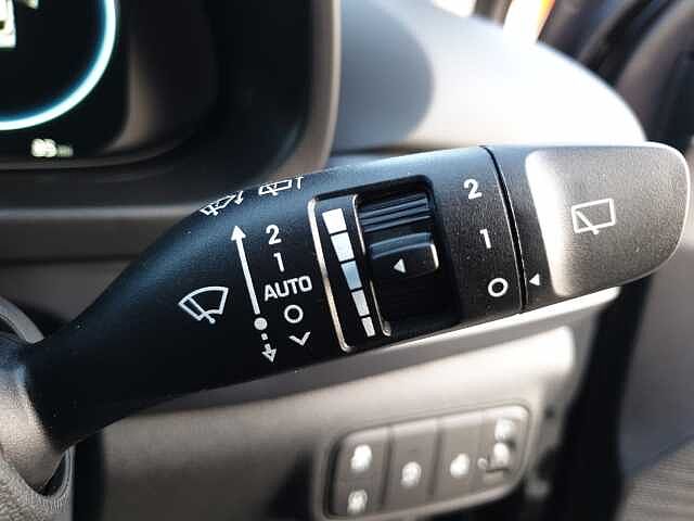 Hyundai i20 1.0T GDi Premium 5dr