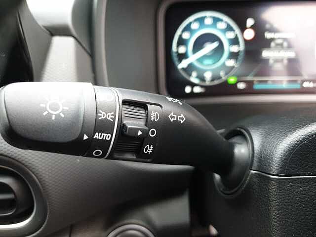 Hyundai KONA 1.6 GDi Hybrid Premium 5dr DCT