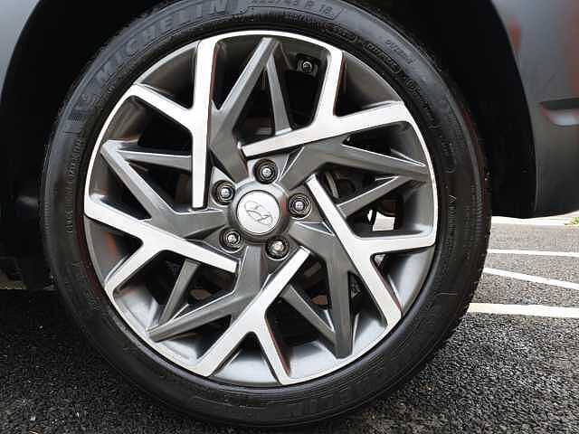 Hyundai KONA 1.6 GDi Hybrid Premium 5dr DCT