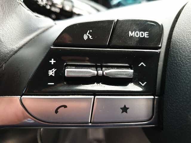 Hyundai TUCSON 1.6 TGDi 48V MHD 180 Ultimate 5dr 4WD DCT