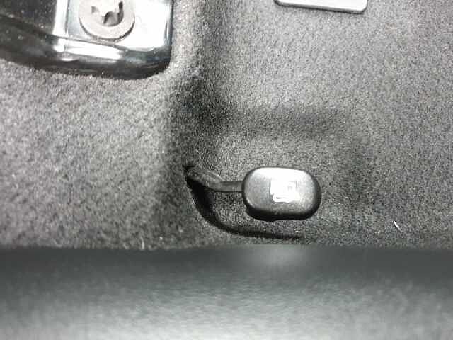 Hyundai i10 1.2 MPi Premium 5dr