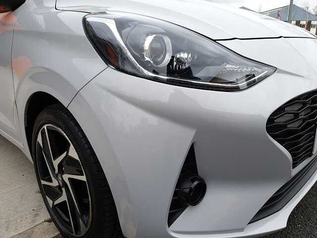 Hyundai i10 1.2 MPi Premium 5dr
