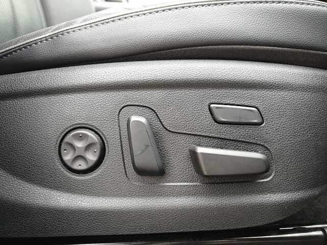 Hyundai SANTA FE 1.6 TGDi Plug-in Hybrid Ultimate 5dr 4WD Auto Grey