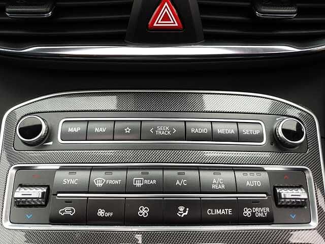 Hyundai SANTA FE 1.6 TGDi Plug-in Hybrid Ultimate 5dr 4WD Auto Grey